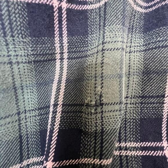 Vintage Field and Stream Green Flannel Work Shirt Tall Sz Large with Minor Flaws - Picture 5 of 9